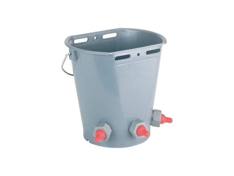 Kanta-za-pojenje-jagnjicai-prasica-sa-3-cucle-8l-masina-za-muzu-krava-limplast